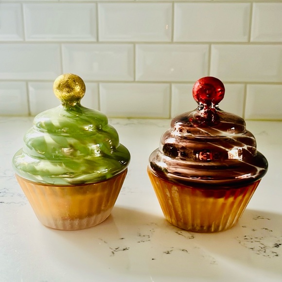 Anthropologie Cupcake Gourmand Ginger Cookie
Glass - Picture 10 of 14